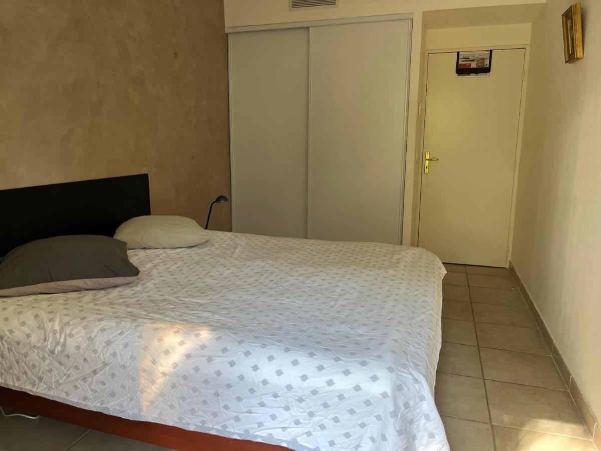 Saint-Raphael, Boulouris, F2 Dans Belle Residence 3 Piscines, Proche Bord De Mer Luaran gambar
