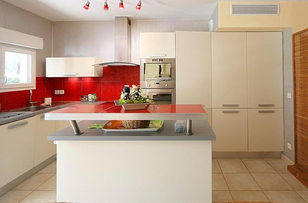 Saint-Raphael, Boulouris, F2 Dans Belle Residence 3 Piscines, Proche Bord De Mer Luaran gambar