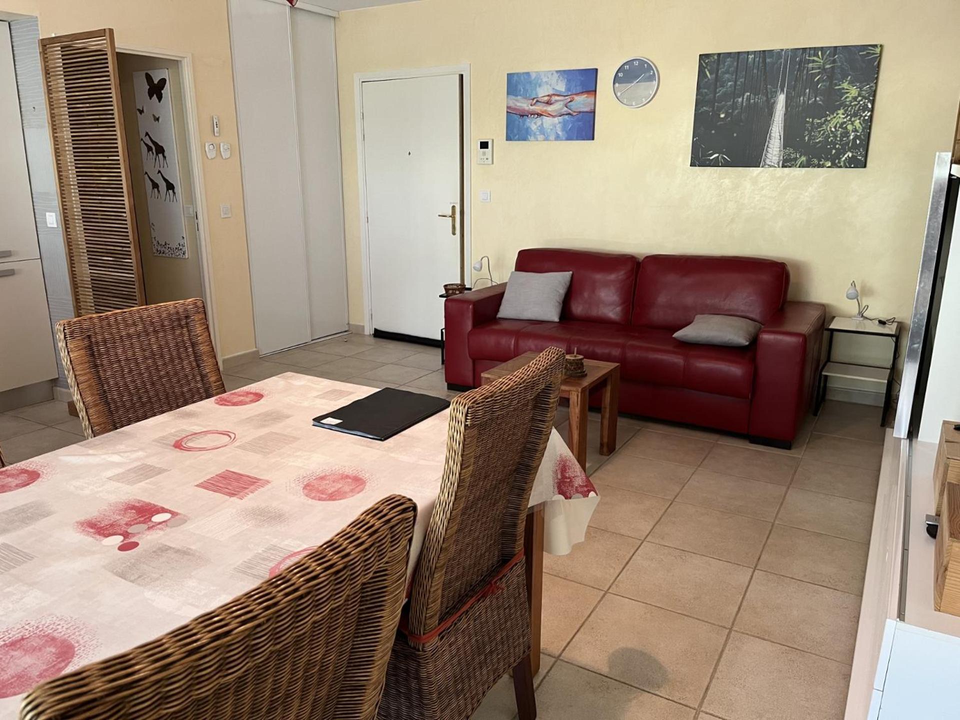 Saint-Raphael, Boulouris, F2 Dans Belle Residence 3 Piscines, Proche Bord De Mer Luaran gambar